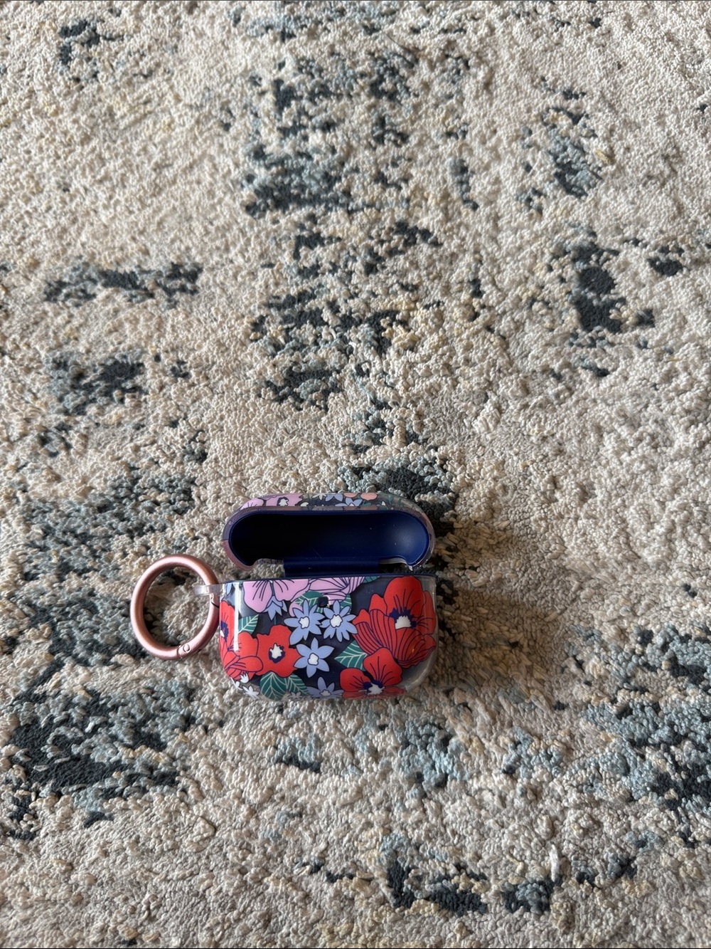Floral Pattern Protective AirPods Case Cover with Keyring - Red/Purple